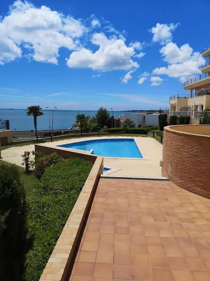 T1 Sea & Pool Apartment Caxias 0*,